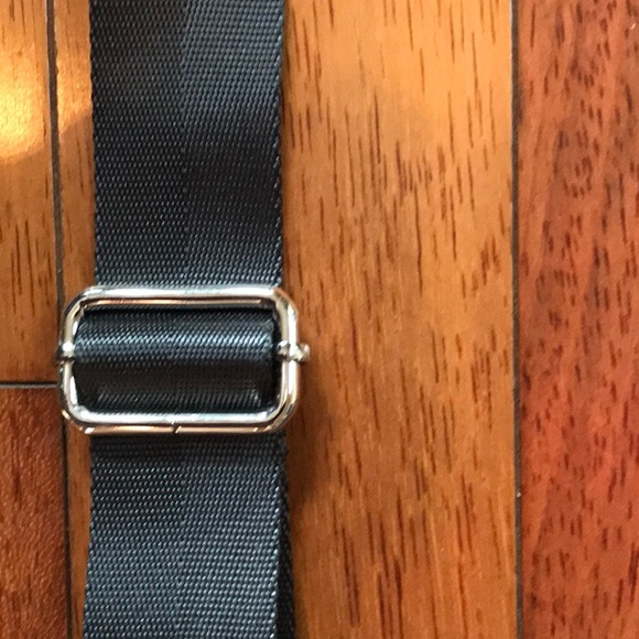 Athleta by Caraa crossbody satin purse. - Picture 4 of 8